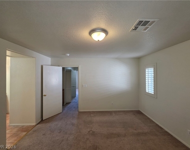 10021 Via Toro Avenue - Photo Thumbnail 35