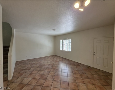 10021 Via Toro Avenue - Photo Thumbnail 31