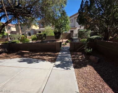 10021 Via Toro Avenue - Photo Thumbnail 14