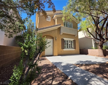 10021 Via Toro Avenue - Photo Thumbnail 1