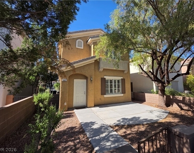 10021 Via Toro Avenue - Photo Thumbnail 4
