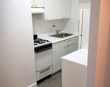 East 46th Street - Photo Thumbnail 1
