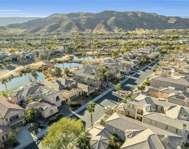 11319 Winter Cottage Place - Photo Thumbnail 50