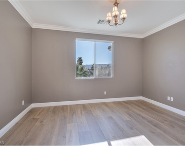 11319 Winter Cottage Place - Photo Thumbnail 23