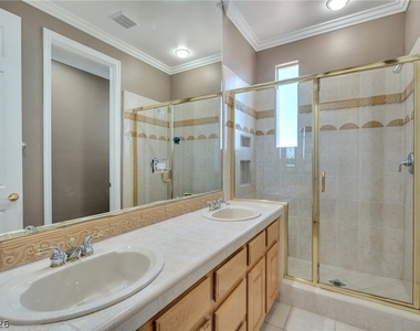 11319 Winter Cottage Place - Photo Thumbnail 34