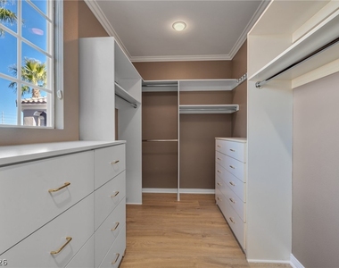 11319 Winter Cottage Place - Photo Thumbnail 29