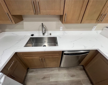 3450 Erva Street - Photo Thumbnail 10