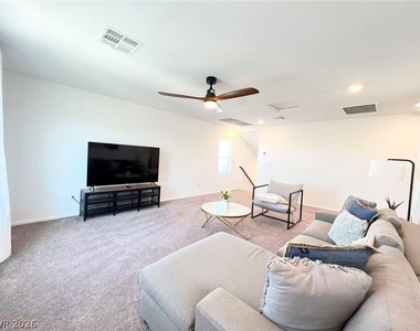 5888 Becklow Gardens Avenue - Photo Thumbnail 29