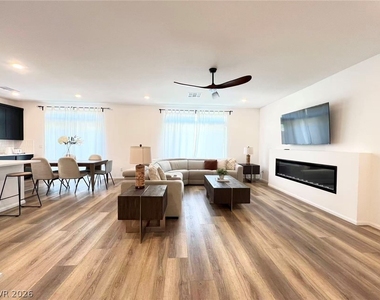 5888 Becklow Gardens Avenue - Photo Thumbnail 5