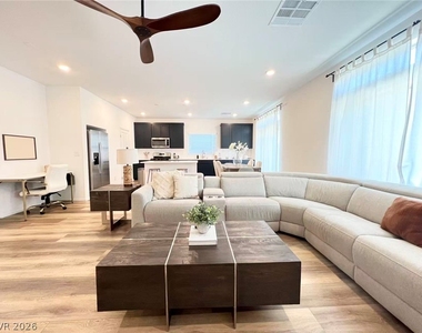 5888 Becklow Gardens Avenue - Photo Thumbnail 8