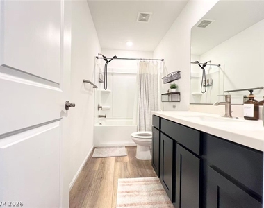 5888 Becklow Gardens Avenue - Photo Thumbnail 16