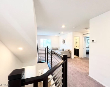 5888 Becklow Gardens Avenue - Photo Thumbnail 13