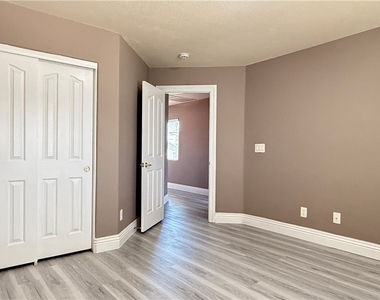 5141 Moose Falls Drive - Photo Thumbnail 36