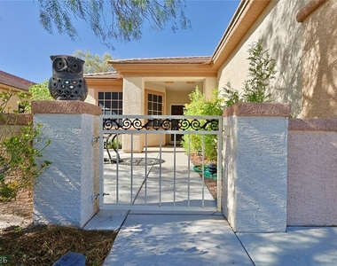 2876 Goldcreek Street - Photo Thumbnail 2