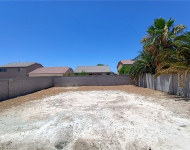 6045 Gum Springs Street - Photo Thumbnail 24