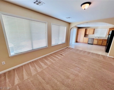 8883 W Torino Avenue - Photo Thumbnail 5