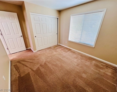 8883 W Torino Avenue - Photo Thumbnail 31