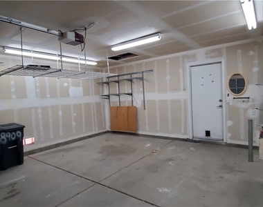 8909 Colorful Pines Avenue - Photo Thumbnail 19