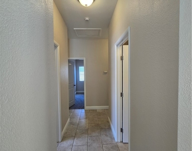 2809 Albrook Circle - Photo Thumbnail 21