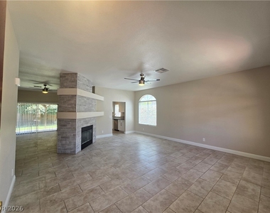 2809 Albrook Circle - Photo Thumbnail 3