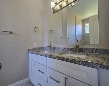 2809 Albrook Circle - Photo Thumbnail 16