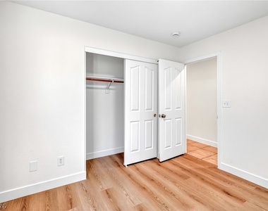 3037 Aloha Avenue - Photo Thumbnail 17