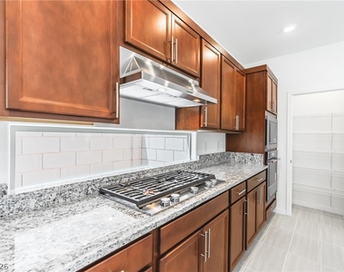 5748 Yellow House Street - Photo Thumbnail 6