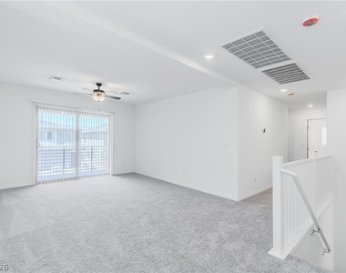 5748 Yellow House Street - Photo Thumbnail 12