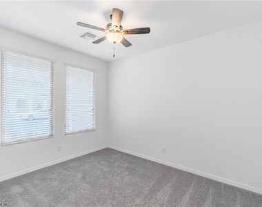 5748 Yellow House Street - Photo Thumbnail 8