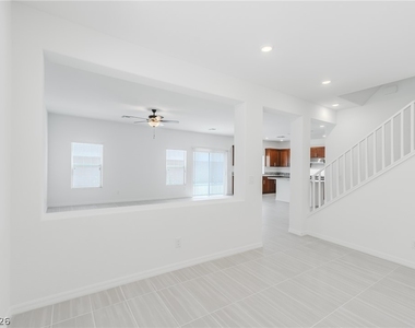 5748 Yellow House Street - Photo Thumbnail 3
