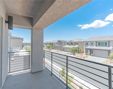 5748 Yellow House Street - Photo Thumbnail 14