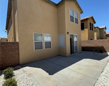 5352 Magnolia Crossing Street - Photo Thumbnail 15