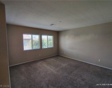 9626 Abbey Pond Avenue - Photo Thumbnail 10