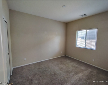 9626 Abbey Pond Avenue - Photo Thumbnail 5