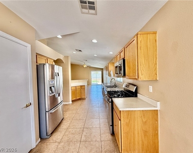 1202 Granite Ash Avenue - Photo Thumbnail 3
