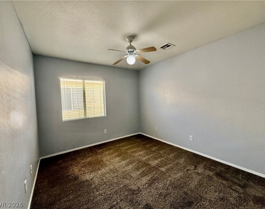 1202 Granite Ash Avenue - Photo Thumbnail 15