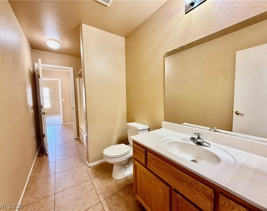 1202 Granite Ash Avenue - Photo Thumbnail 10