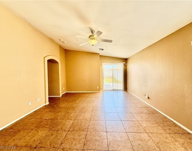1202 Granite Ash Avenue - Photo Thumbnail 6