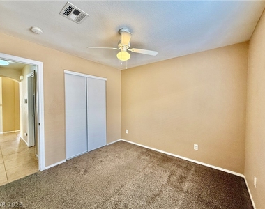1202 Granite Ash Avenue - Photo Thumbnail 13
