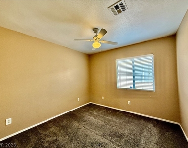 1202 Granite Ash Avenue - Photo Thumbnail 12