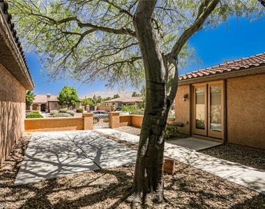 7109 Via Campanile Avenue - Photo Thumbnail 4