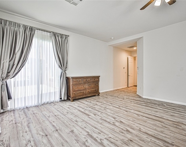 7109 Via Campanile Avenue - Photo Thumbnail 36
