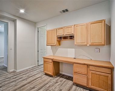 7109 Via Campanile Avenue - Photo Thumbnail 31