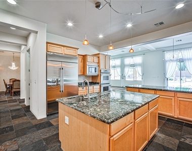 7109 Via Campanile Avenue - Photo Thumbnail 16