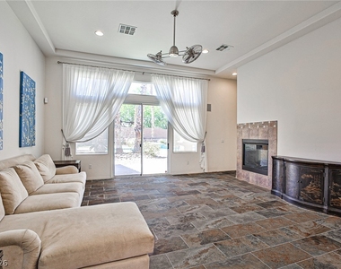 7109 Via Campanile Avenue - Photo Thumbnail 7
