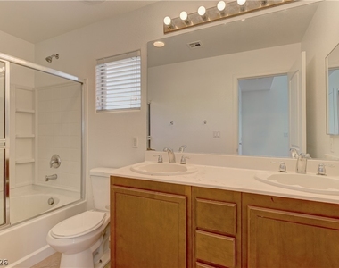 5536 Overlook Valley Street - Photo Thumbnail 14