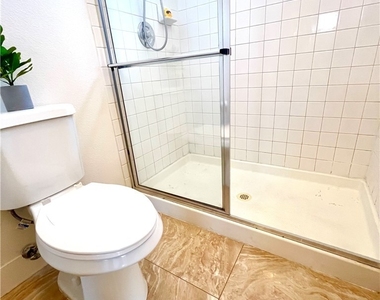 9708 Ridge Creek Place - Photo Thumbnail 28