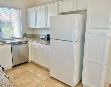 9708 Ridge Creek Place - Photo Thumbnail 11