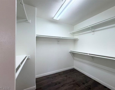 8164 Shellstone Avenue - Photo Thumbnail 9