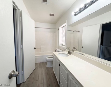 8164 Shellstone Avenue - Photo Thumbnail 8